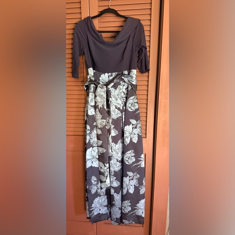 Jessica Howard navy and floral off the shoulder Dress size 14